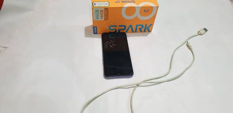 Tecno spark 8c 4/64 ram 5