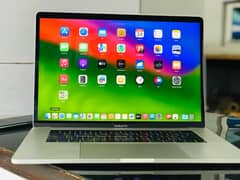 Apple MAcBook Pro 2018 Core i7 16GB RAM 512GB ssd with Ratina Dispaly