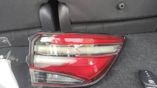 Fortuner Legendar 2023 Back light Right Side (Original)