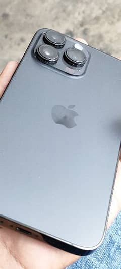 I phone 14 pro max 10/10 condition waterpack no open no any fault 0