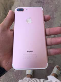 Iphone 7 plus 128 gb with box and original charger B. H service