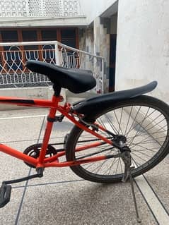 Escape Giant bi-cycle For Sale