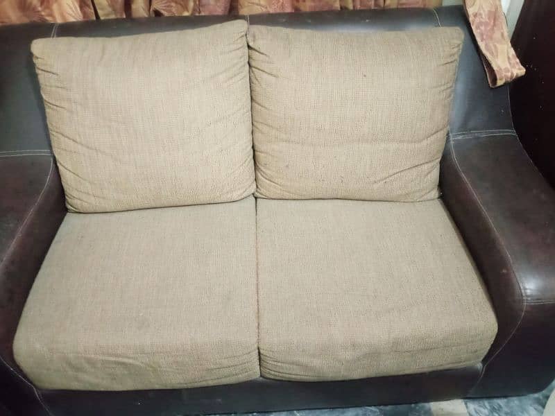 3,2 ,1 big size In Good condition Sofaset 2