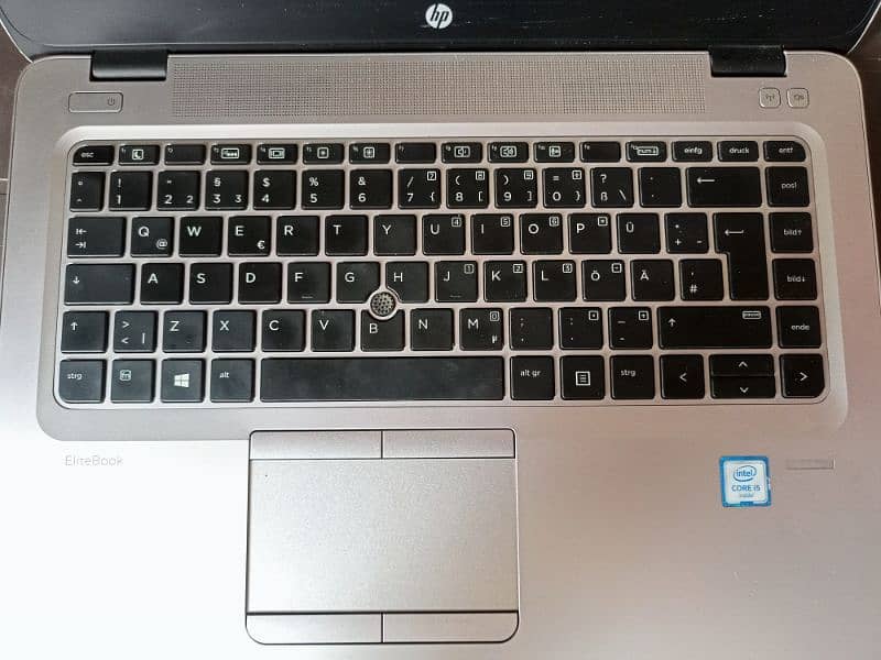 HP Elitebook 840 G3 core-i5 6200U 2.3GHz 5