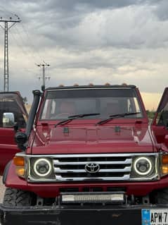 Toyota Land Cruiser 1986