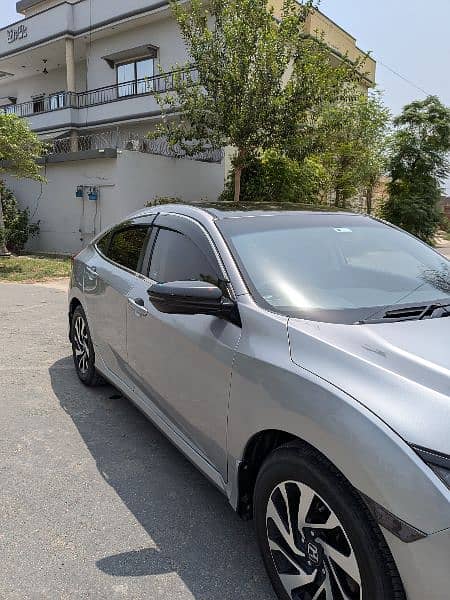 HONDA CIVIC 2018 UG 3