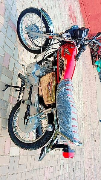 honda 125 model 2024 special edition 100%original condition 2