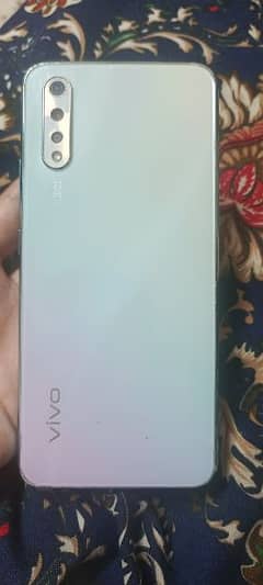 Vivo S1 8 256 gb