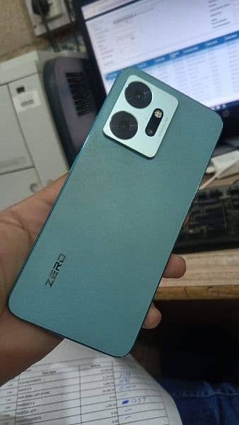 infinix zero 20 box charger sath hai charger huwai ka hai 3