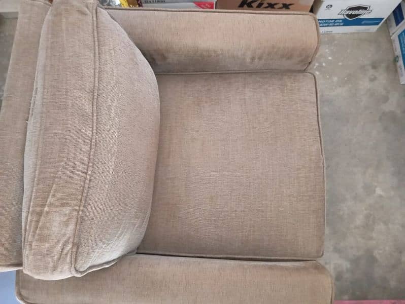 Single seater sofa, used, for sale 2