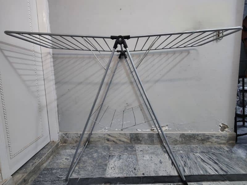 Cloth hanging Stand for Sale 1