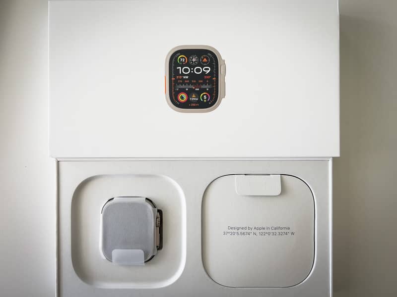 Apple Watch Ultra 2 New. 1