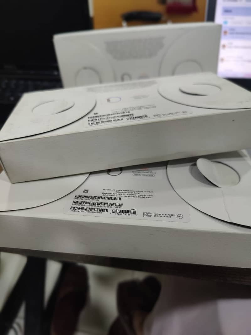 Apple Watch Ultra 2 New. 3