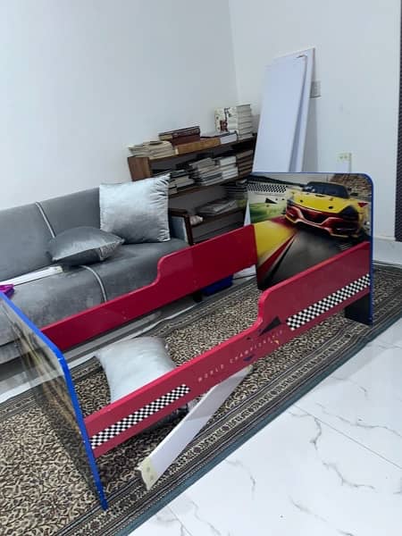 kids car bed 0