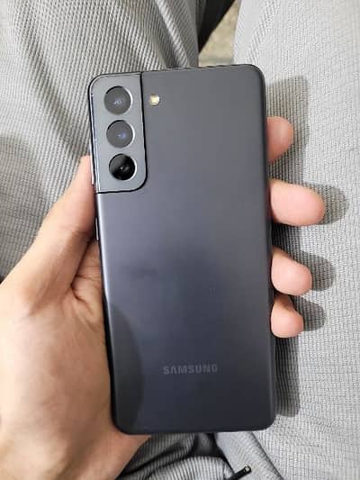 Samsung S21 8/128gb