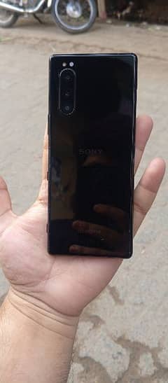 Sony Xperia 5  6+64 official pta approved 10by,9 condition water