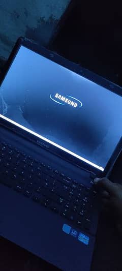 laptop Samsung Intel core i3