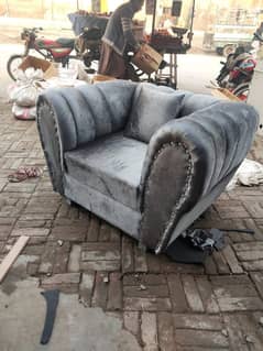 Corner sofa / Poshish sofa/sofa with cushions