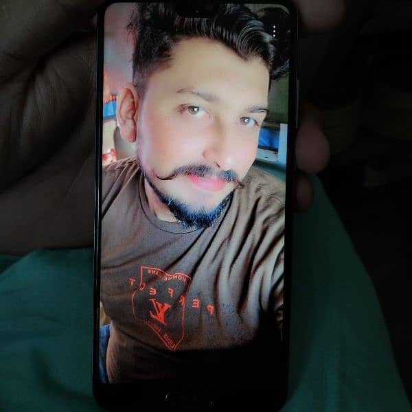 mobile for sale huawei p20 WhatsApp num 03234265147 0