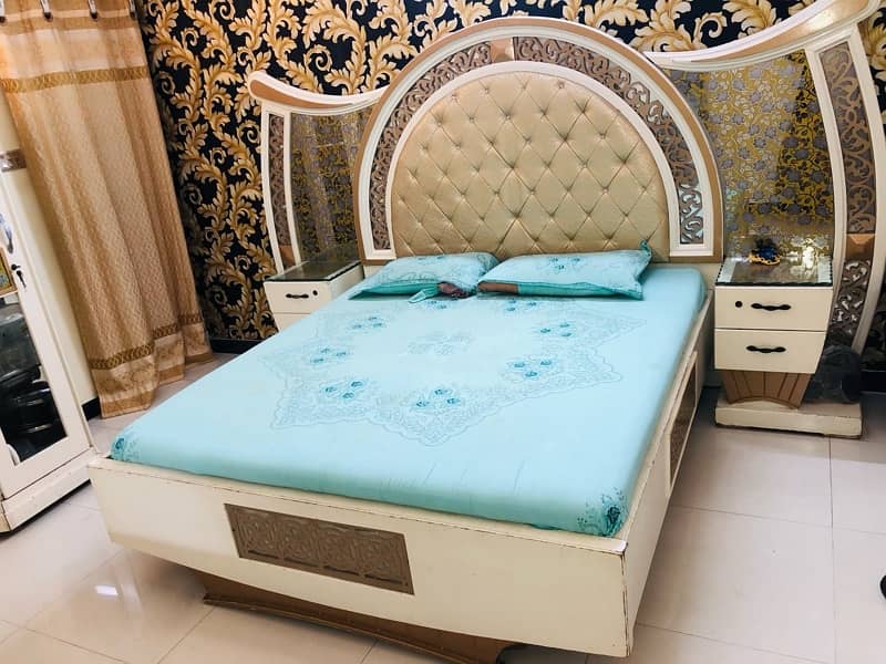 wooden Bedroom set 7