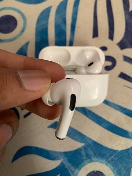 Airpods pro 2 | 2nd gen urgent 9