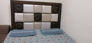 Fancy Wooden double bed dressing side tables