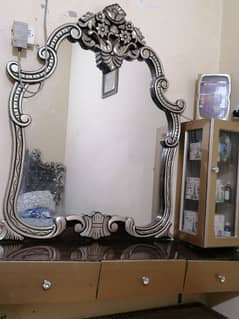 Mirror with beautiful frame dressing tbl & elegant cabinet