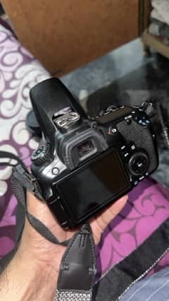 d60 canon