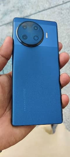 Tecno spark 20 pro plus 8/256 gb only phone 1 month use zero condition