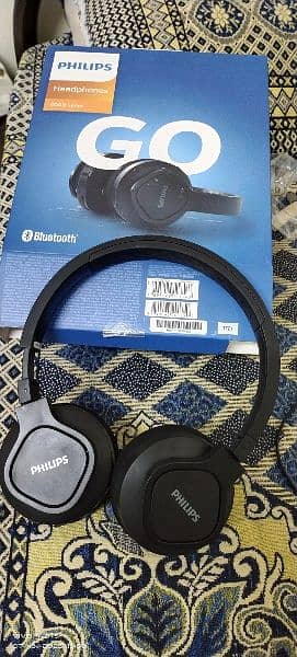 Philips wireless headphone 3