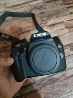 Canon 2000D DSLR