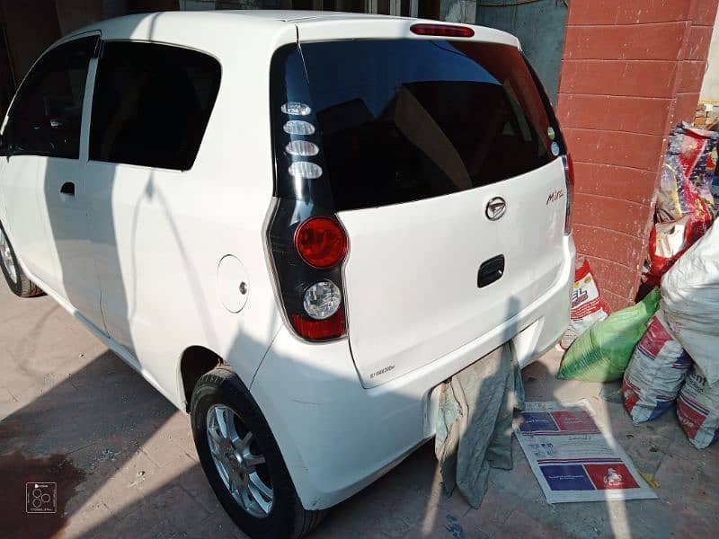 Daihatsu Mira 2015 7