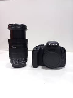 Canon 800D dslr camera with canon 135mm stm lens.