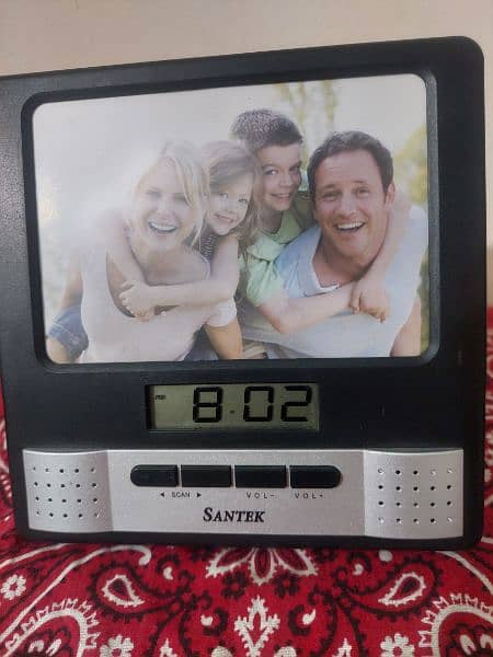 Table Clock with Photo frame 3