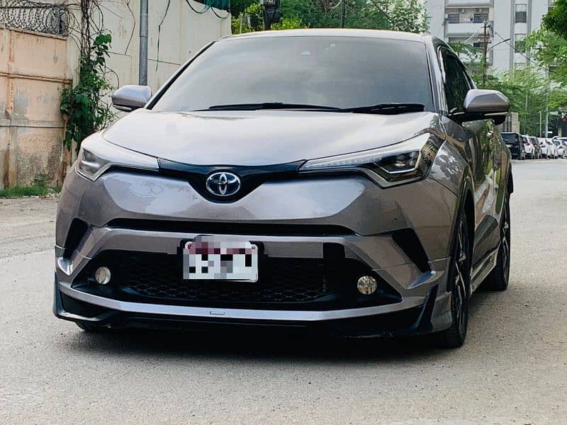 Toyota C-HR G LED 2017 9