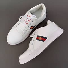 Men sports shoes white 0