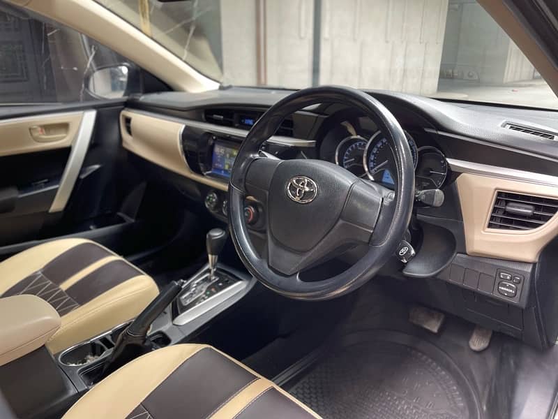 Toyota Corolla Altis 1.6L 2016 6