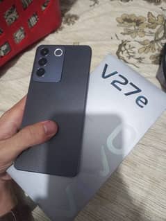 Vivo v27e 8+8/256 with full box in warranty 0316 5941318