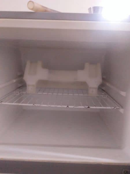 Refrigerator 8