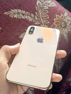 iphone xs (FACTORY UNLOCK) 79 health all ok gold 9/10