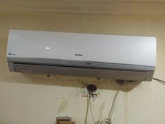 Gree Inverter AC 1.0 Ton