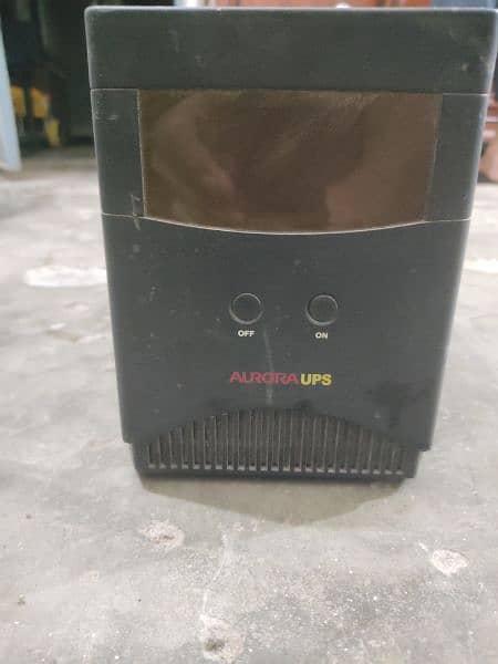 Aurora UPS. 700 watt 0