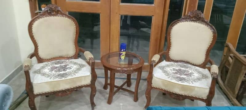 Brand New Bed room chairs with coffee table 0