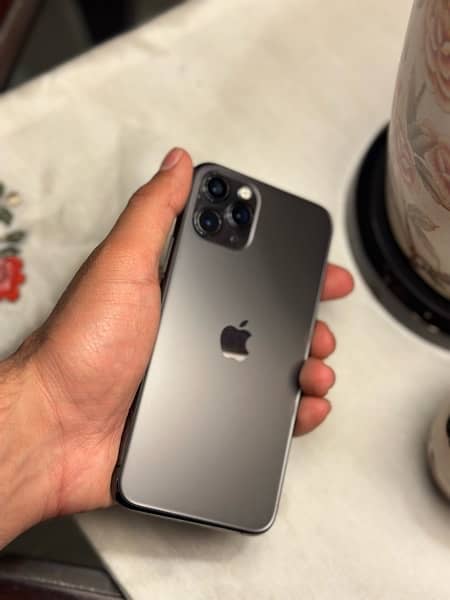 Iphone 11 Pro | PTA APPROVED | 256 GB 7