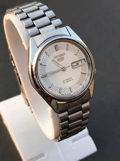 seiko 5 automatic watch