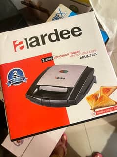 sandwich maker brand new packed