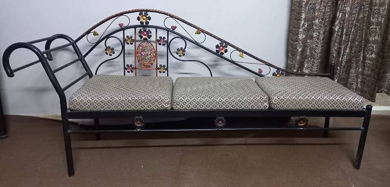 Iron Sofa set with Iron settee 1