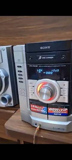 Sony set speaker