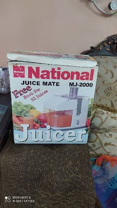 Apple juicer machine