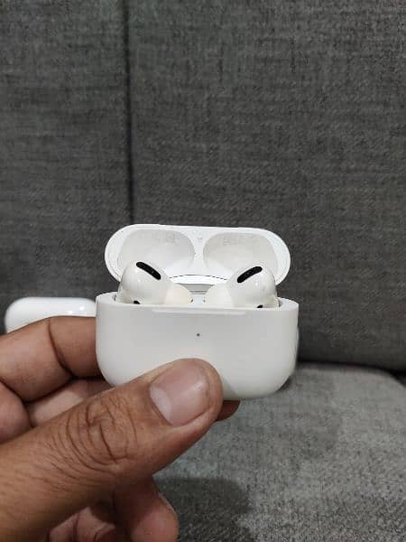 Orignal Airpod Pro Gen 1  All Good Battery 2